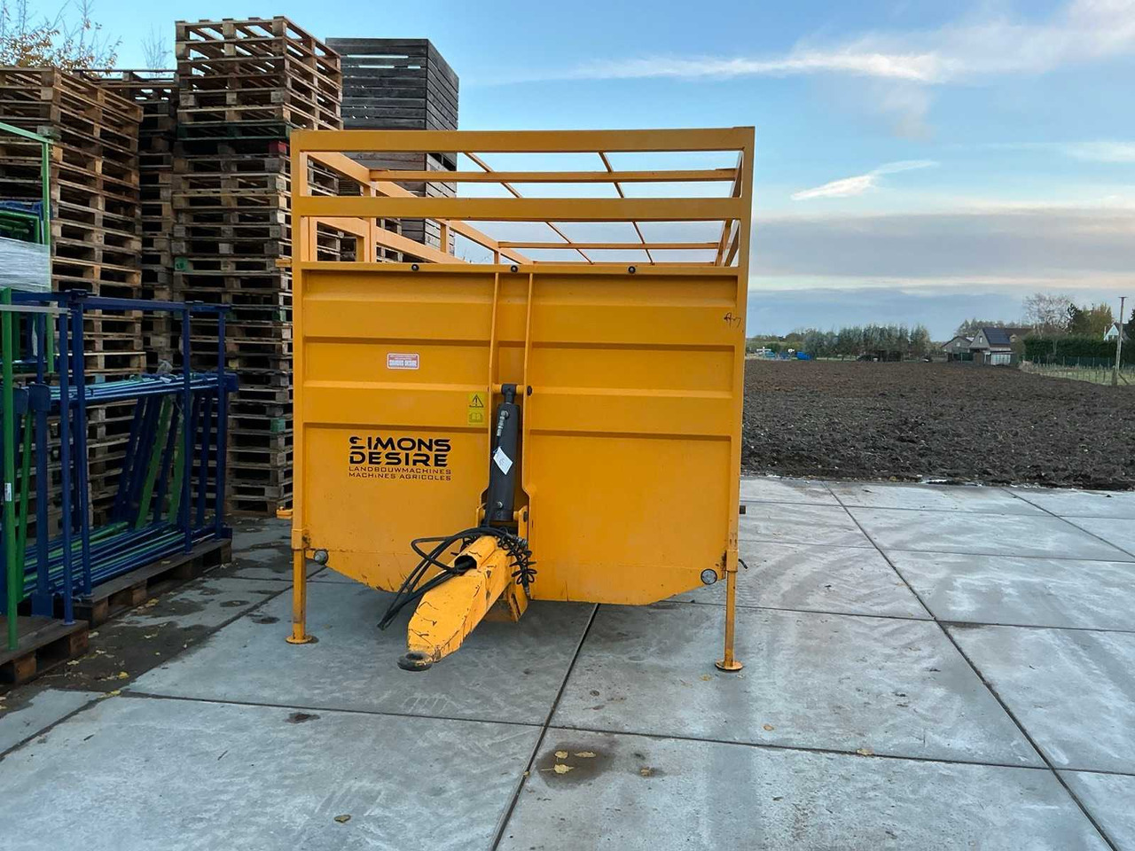 La Littorale BE7 - Dyretransport tilhenger: bilde 2 La Littorale BE7 - Dyretransport tilhenger: bilde 2