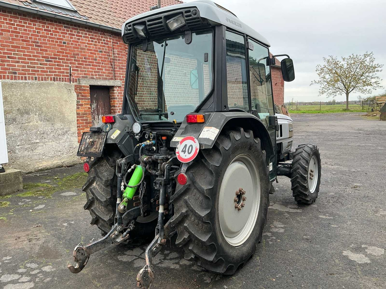 Lamborghini LAMBORGHINI - 2007 - 90F PLUS - TRACTEUR AGRICOLES 4 ROUES MOTORS - Traktor: bilde 4 Lamborghini LAMBORGHINI - 2007 - 90F PLUS - TRACTEUR AGRICOLES 4 ROUES MOTORS - Traktor: bilde 4