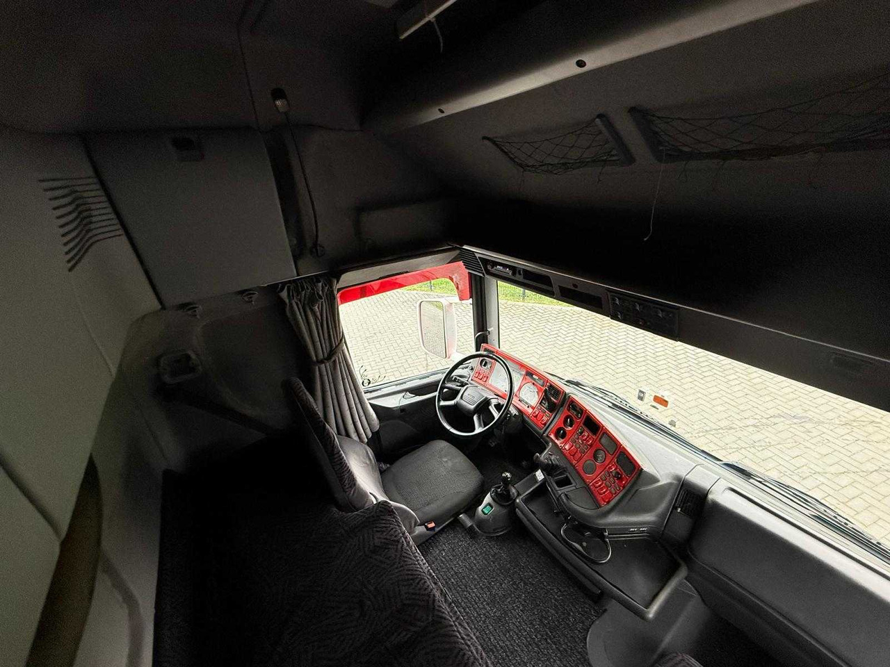 Lastebil SCANIA - 164.480 - V8 - RETARDER - 2003 - TRUCK: bilde 37 Lastebil SCANIA - 164.480 - V8 - RETARDER - 2003 - TRUCK: bilde 37