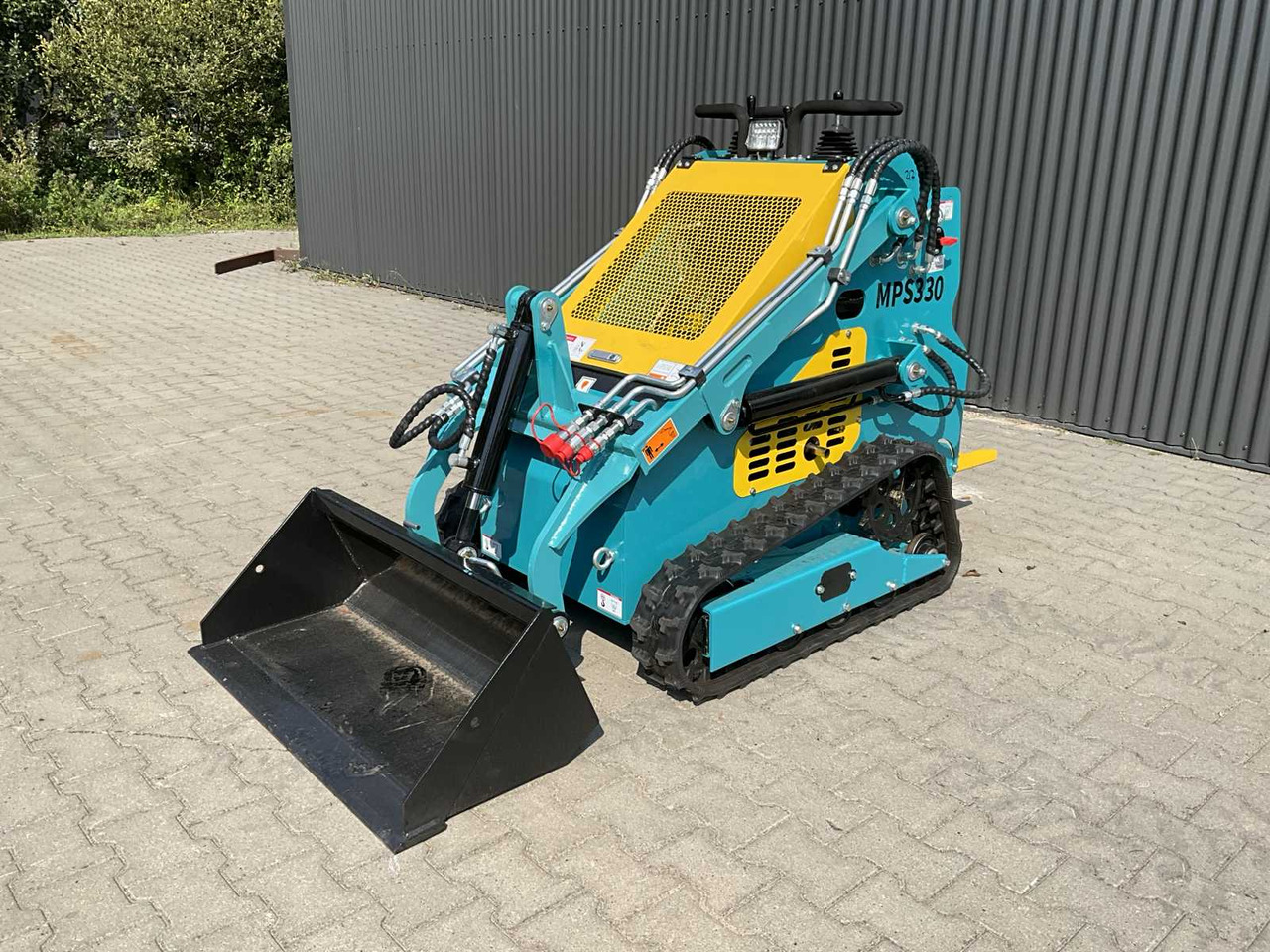 Mach Pro MP-S330 - Kompaktlaster: bilde 1 Mach Pro MP-S330 - Kompaktlaster: bilde 1