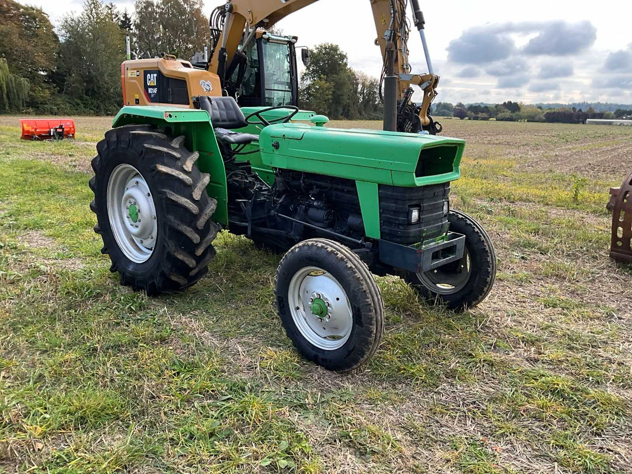 Massey Ferguson 155 - Traktor: bilde 3 Massey Ferguson 155 - Traktor: bilde 3