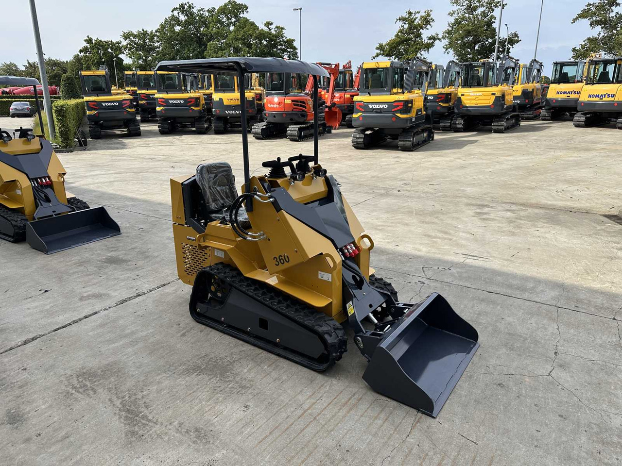 NEWRICK - 2025 - ZW380 - SKID STEER LOADER - Kompakt beltelaster: bilde 3 NEWRICK - 2025 - ZW380 - SKID STEER LOADER - Kompakt beltelaster: bilde 3