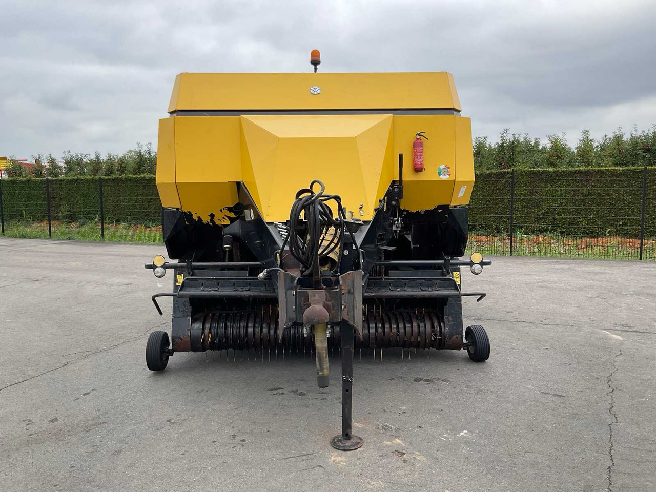 New Holland BB 960 R - Firkantpresse: bilde 2 New Holland BB 960 R - Firkantpresse: bilde 2