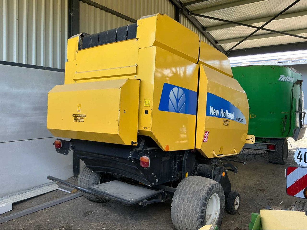New Holland BR7070 - Rundballepresse: bilde 3 New Holland BR7070 - Rundballepresse: bilde 3