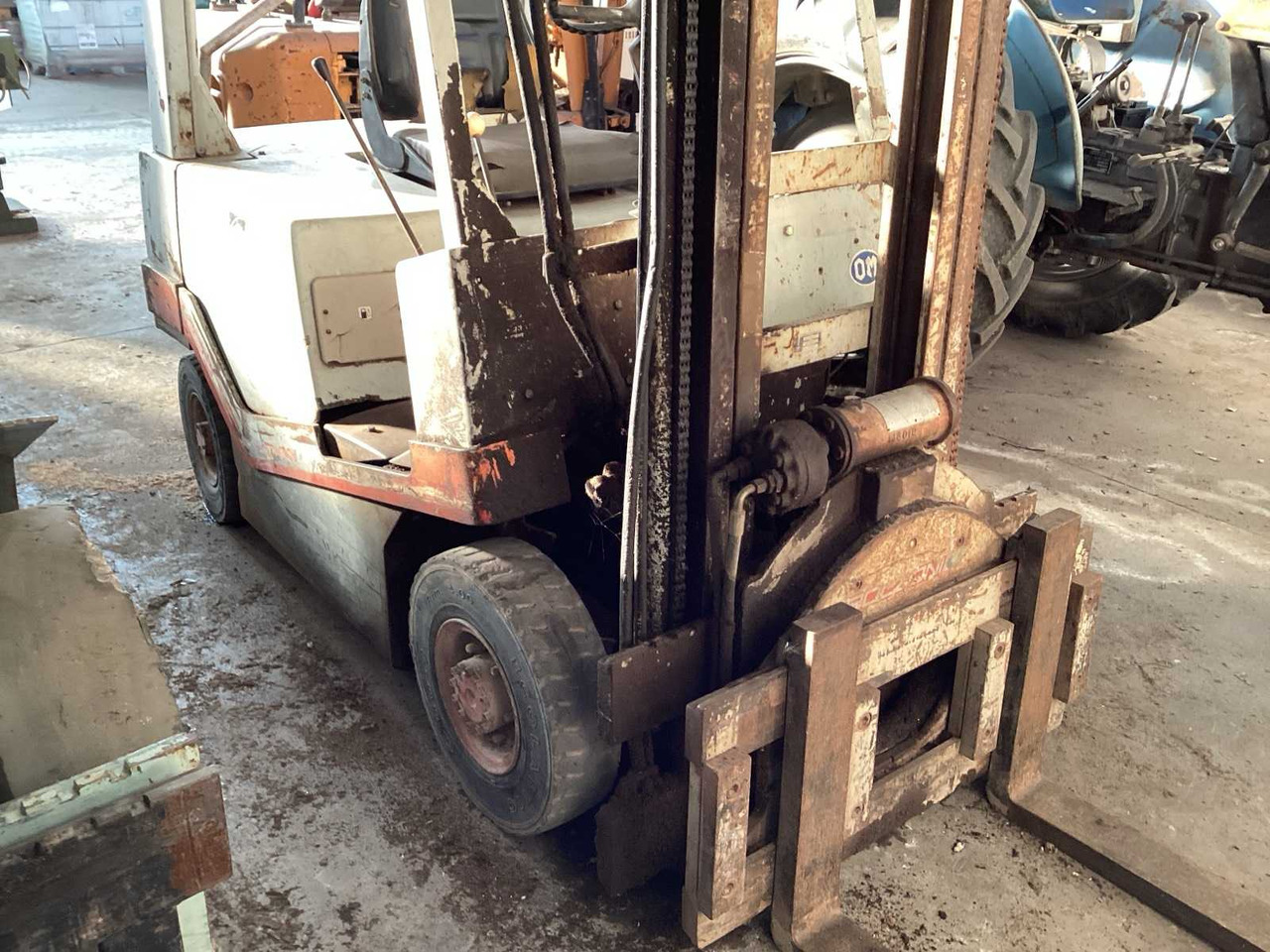 OM FORKLIFT - Gaffeltruck: bilde 3 OM FORKLIFT - Gaffeltruck: bilde 3