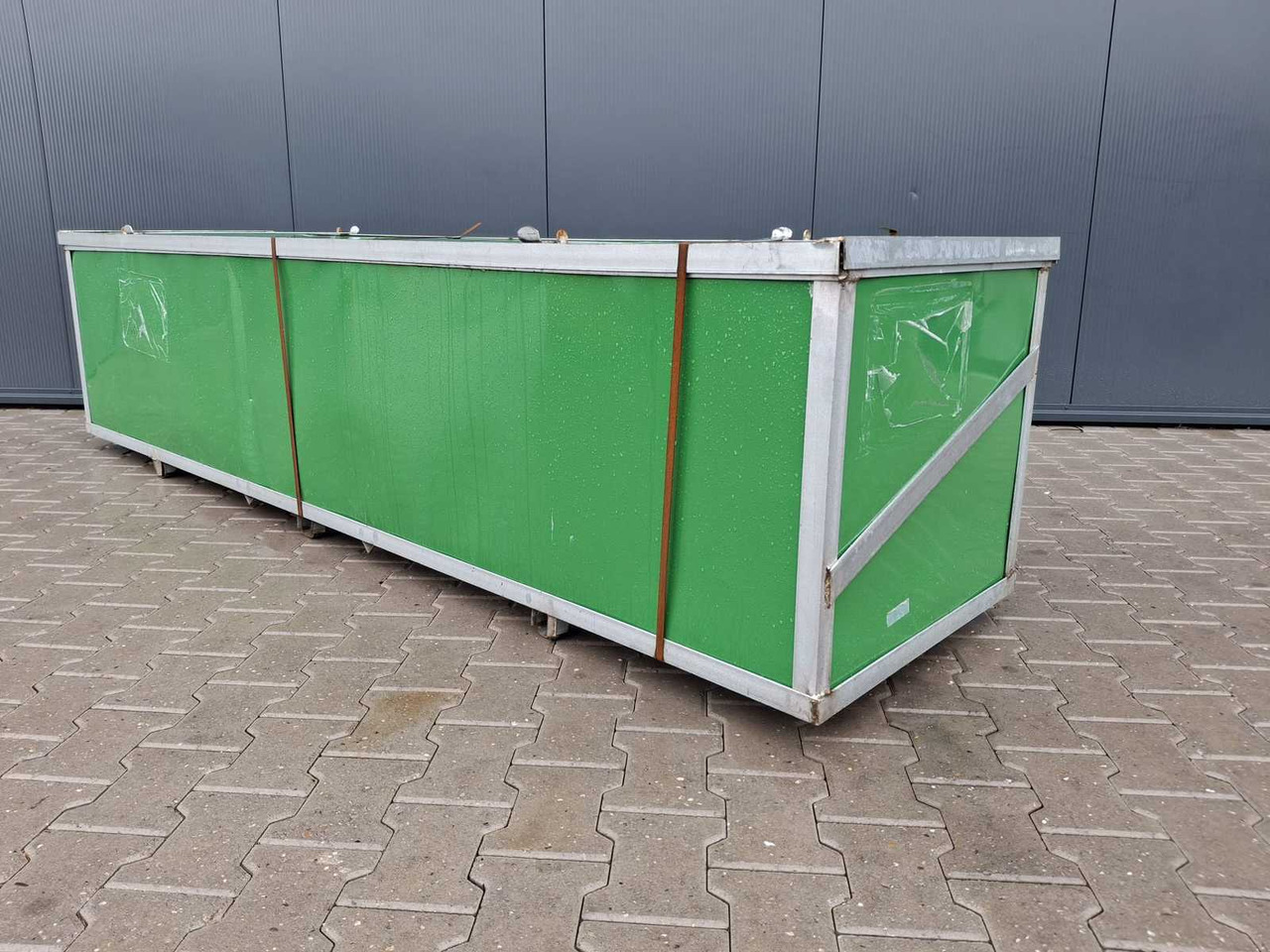 Rhino-Cross-Shelter C4040E - 12x12x4,5 m met eind zeil - Lagringstank: bilde 5 Rhino-Cross-Shelter C4040E - 12x12x4,5 m met eind zeil - Lagringstank: bilde 5