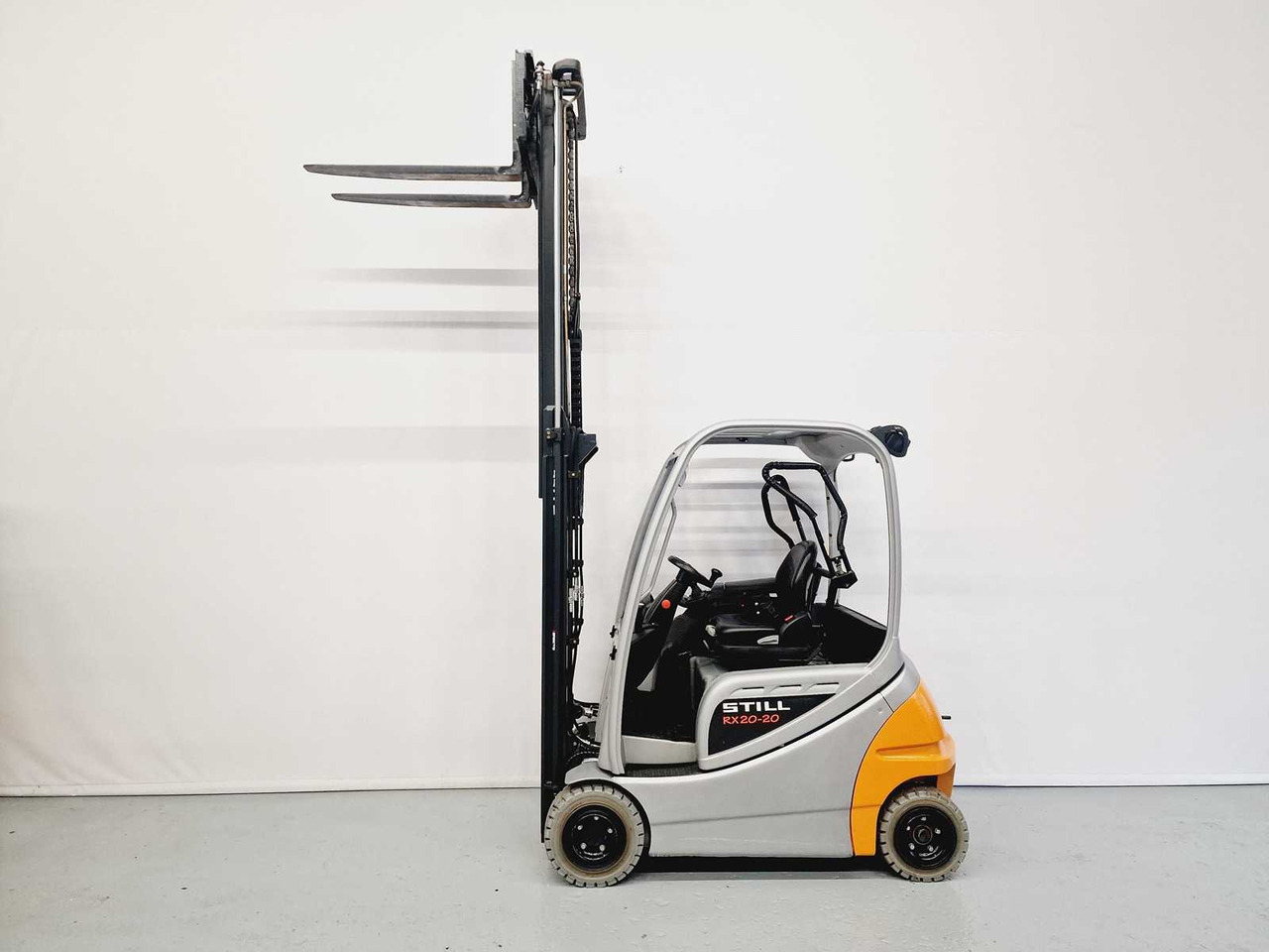 STILL - 2015 - RX20-20 - FORKLIFT - FREE-LIFT - SIDE-SHIFT, 4TH FUNCTION - Gaffeltruck: bilde 5 STILL - 2015 - RX20-20 - FORKLIFT - FREE-LIFT - SIDE-SHIFT, 4TH FUNCTION - Gaffeltruck: bilde 5