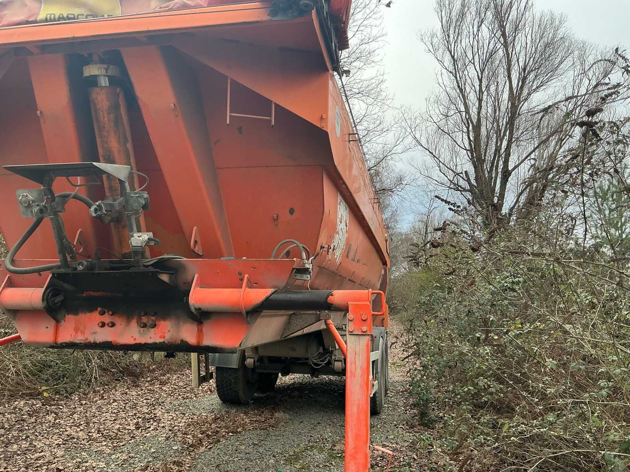 2002 KAISER-A137 SEMI-TRAILER TIPPER SEMI-TRAILER - Semitrailer: bilde 3 2002 KAISER-A137 SEMI-TRAILER TIPPER SEMI-TRAILER - Semitrailer: bilde 3