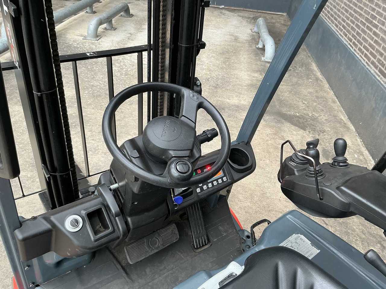 Gaffeltruck TOYOTA - 8-FBE-16-T - FORKLIFT TRUCKS - 2016: bilde 8