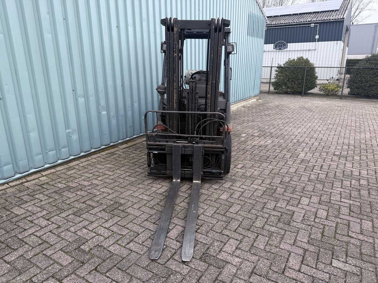 TOYOTA FORKLIFT WITH 4TH VALVE-FORK POSITIONER-SIDESHIFT-470CM HIGH-LOW HOURS 6445 - Gaffeltruck: bilde 5 TOYOTA FORKLIFT WITH 4TH VALVE-FORK POSITIONER-SIDESHIFT-470CM HIGH-LOW HOURS 6445 - Gaffeltruck: bilde 5