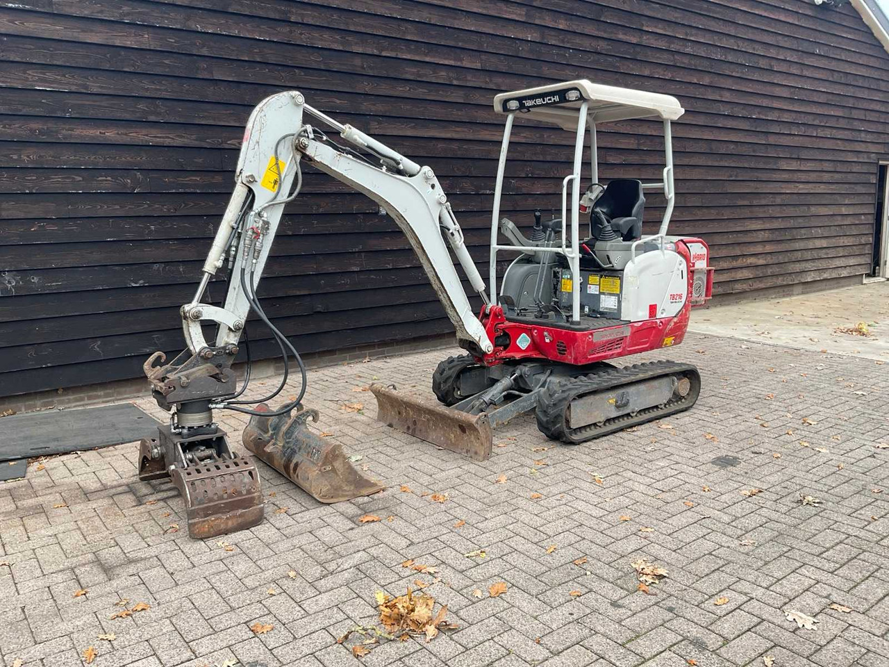 Takeuchi TB 216 - Minigraver: bilde 1 Takeuchi TB 216 - Minigraver: bilde 1
