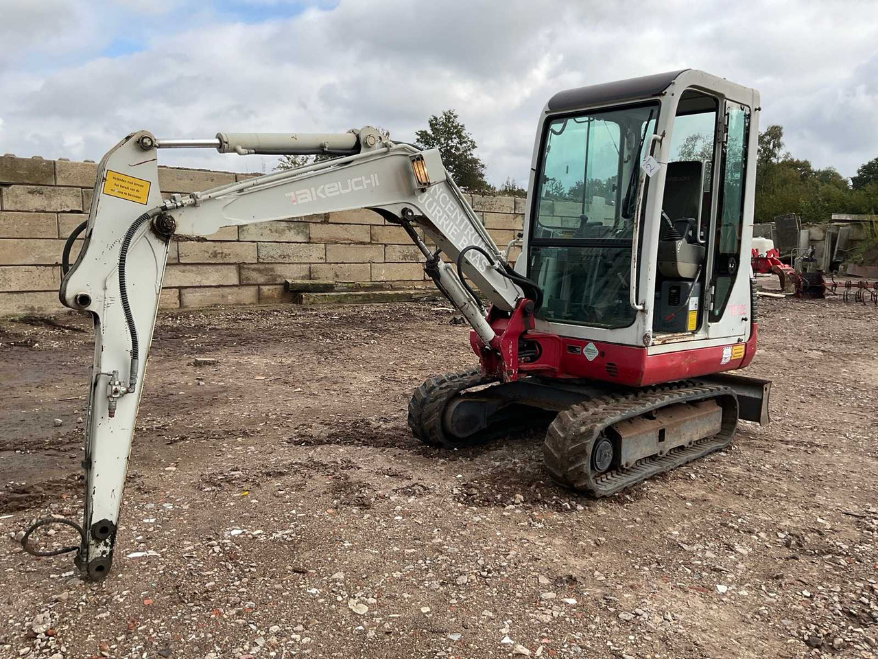 Takeuchi TB125 - Minigraver: bilde 1 Takeuchi TB125 - Minigraver: bilde 1