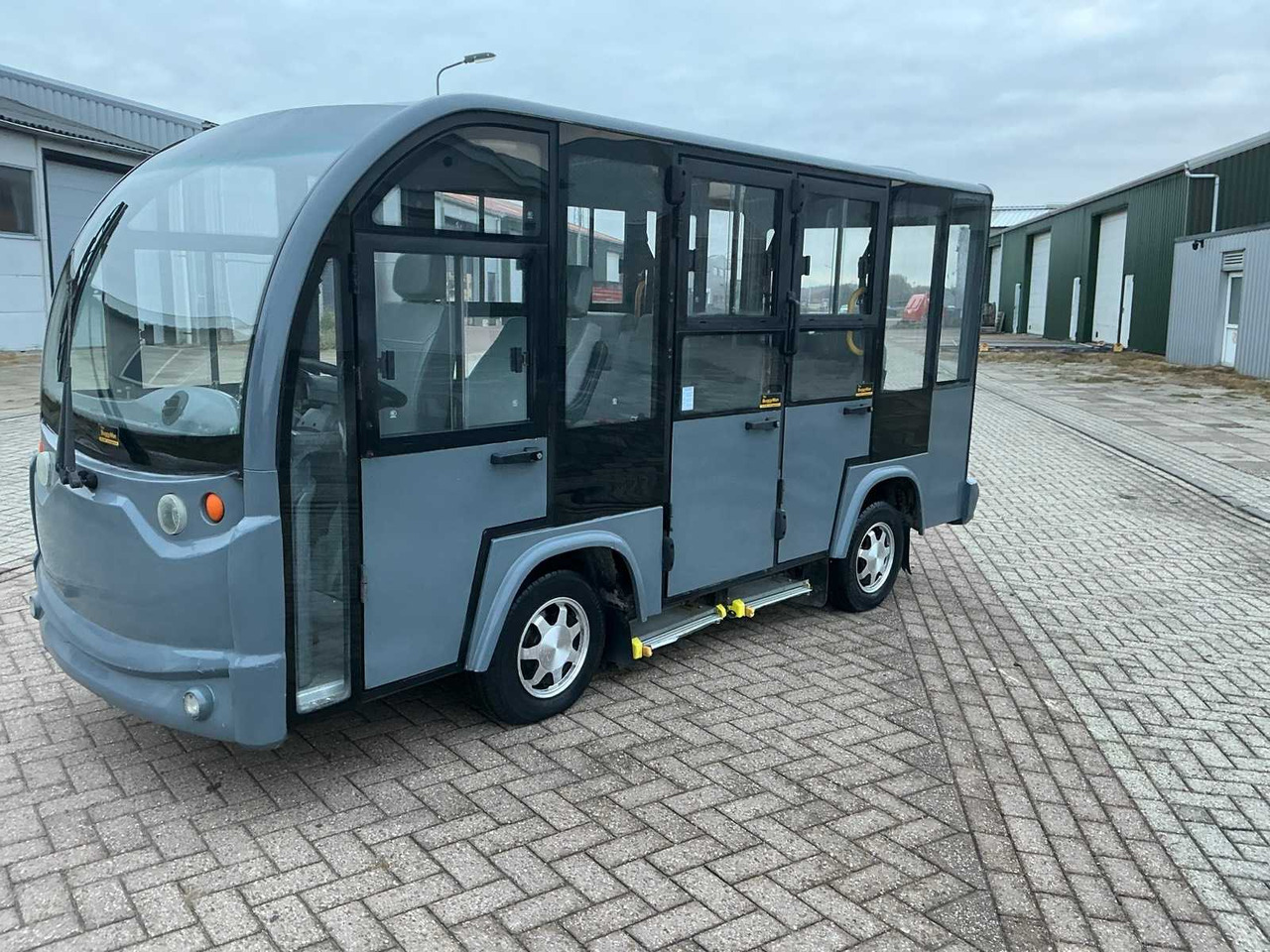 Towrite 8 seater bpv - Kommunale traktor: bilde 2 Towrite 8 seater bpv - Kommunale traktor: bilde 2
