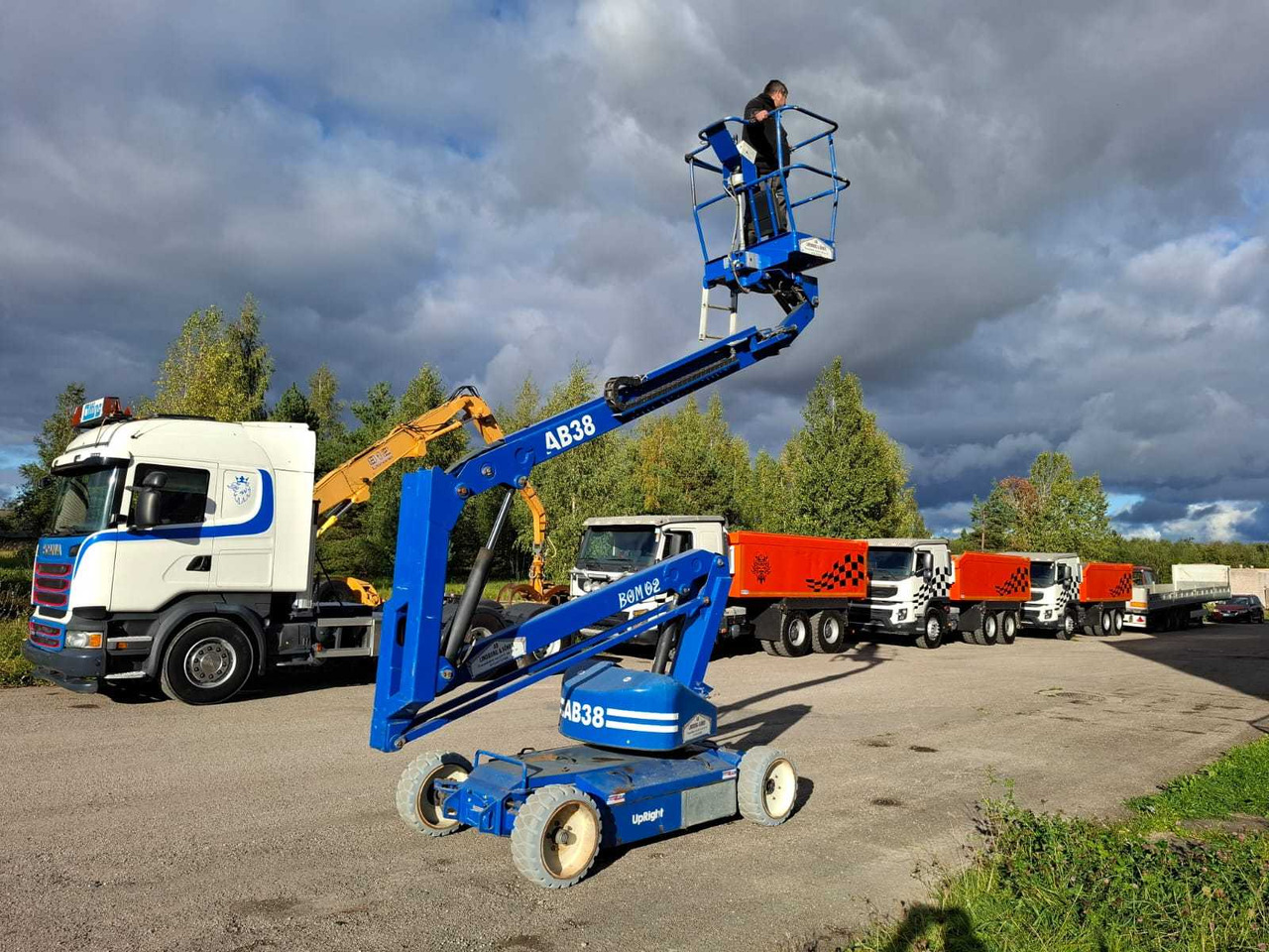 UpRight AB38N - Lift: bilde 3 UpRight AB38N - Lift: bilde 3