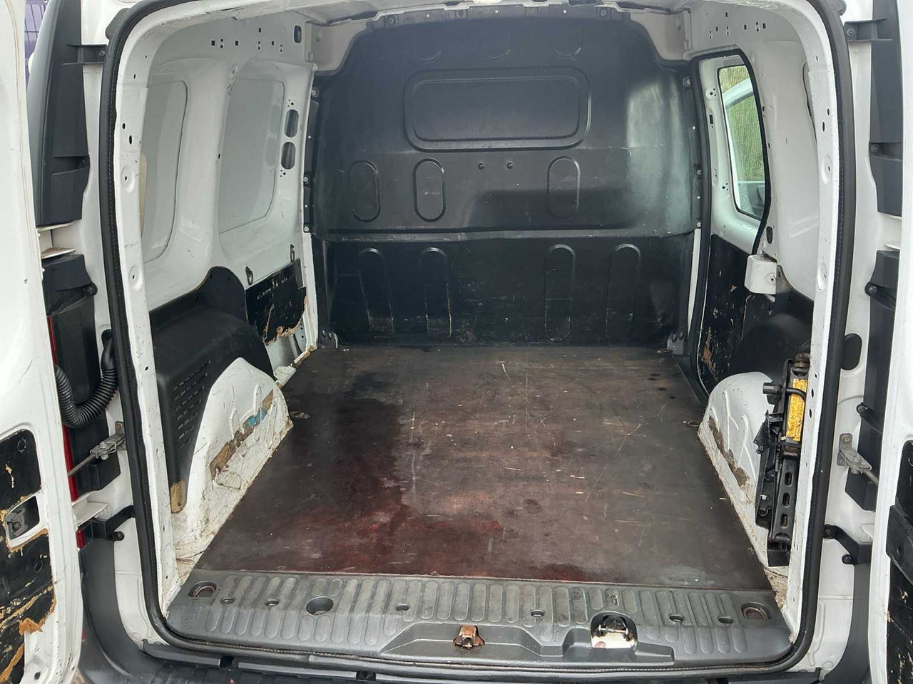 2014 - MERCEDES-BENZ - CITAN - 108 CDI ECONOMY - COMMERCIAL VEHICLE - Varebil: bilde 5 2014 - MERCEDES-BENZ - CITAN - 108 CDI ECONOMY - COMMERCIAL VEHICLE - Varebil: bilde 5