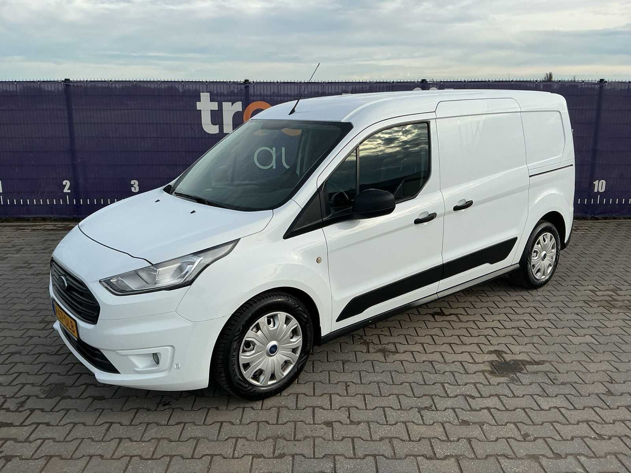 2019 - FORD - TRANSIT CONNECT - 1.5 ECOBLUE L2 TREND - COMMERCIAL VEHICLE - Varebil: bilde 1 2019 - FORD - TRANSIT CONNECT - 1.5 ECOBLUE L2 TREND - COMMERCIAL VEHICLE - Varebil: bilde 1
