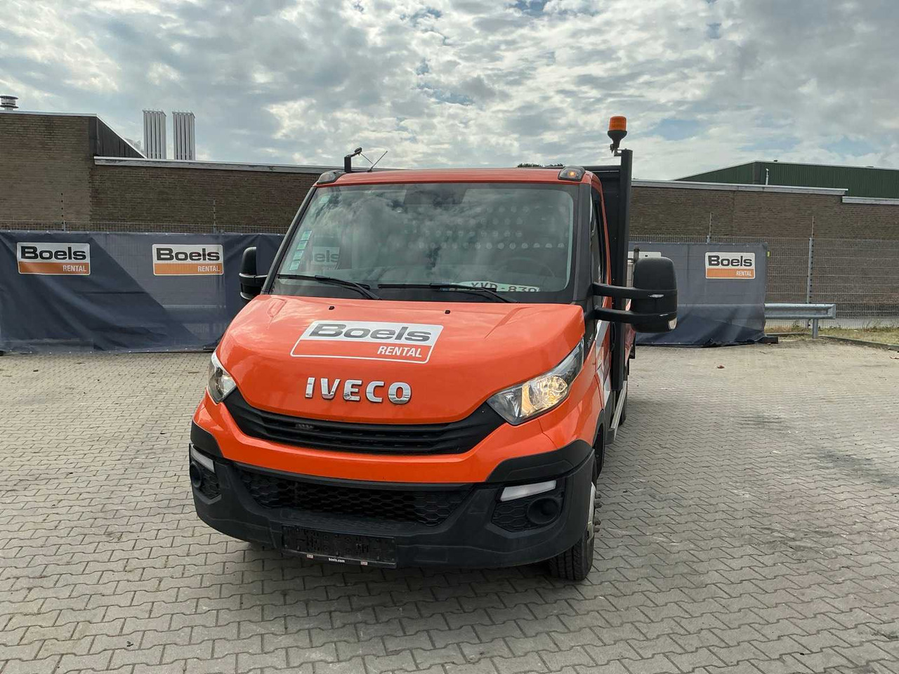2019 IVECO DAILY 35-140 FLATBED TRUCK - Varebil: bilde 2 2019 IVECO DAILY 35-140 FLATBED TRUCK - Varebil: bilde 2