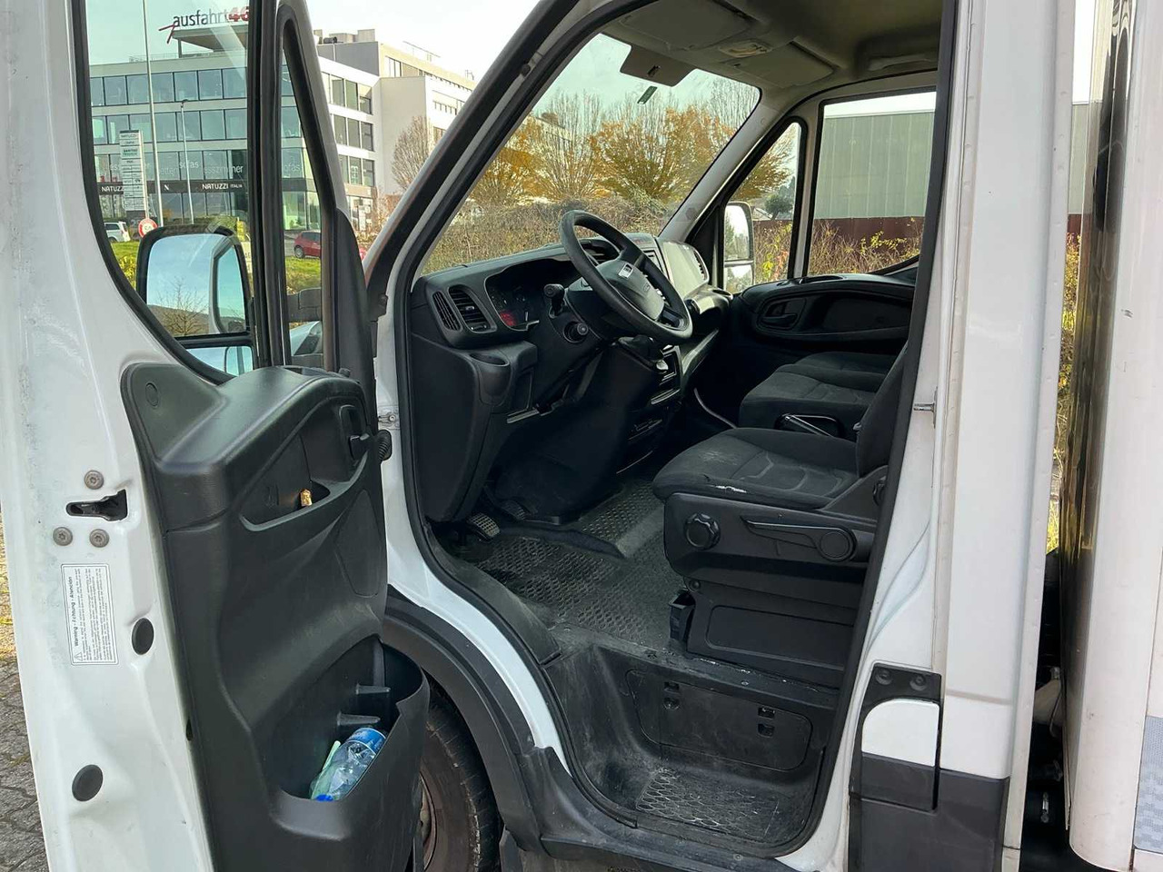 Varebil IVECO IS35S12AA VANS: bilde 9 Varebil IVECO IS35S12AA VANS: bilde 9