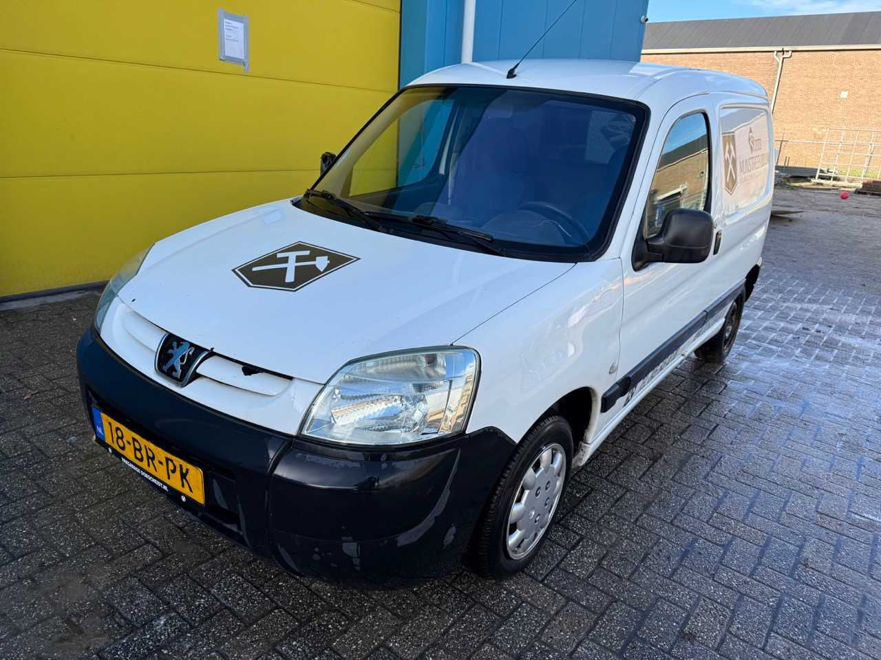 PEUGEOT - PARTNER - 170C 1.9 D AVANTAGE - YEAR: 2004 18-BR-HP - Varebil: bilde 1 PEUGEOT - PARTNER - 170C 1.9 D AVANTAGE - YEAR: 2004 18-BR-HP - Varebil: bilde 1