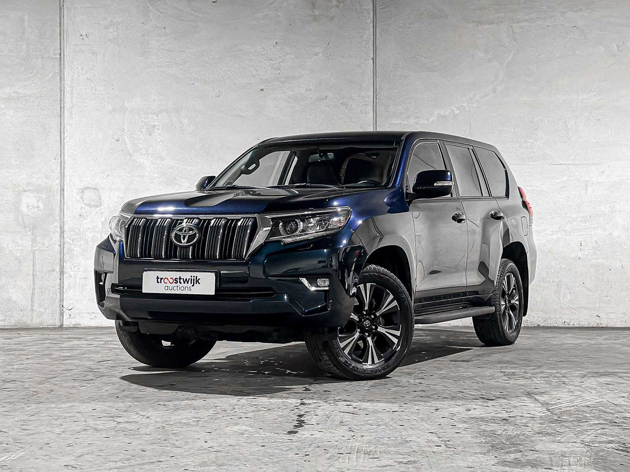 TOYOTA LAND CRUISER 2.8 D-4D-F CHALLENGER BLIND VAN 177HP 2020, VHH-33-H COMMERCIAL VEHICLE - Varebil: bilde 1 TOYOTA LAND CRUISER 2.8 D-4D-F CHALLENGER BLIND VAN 177HP 2020, VHH-33-H COMMERCIAL VEHICLE - Varebil: bilde 1