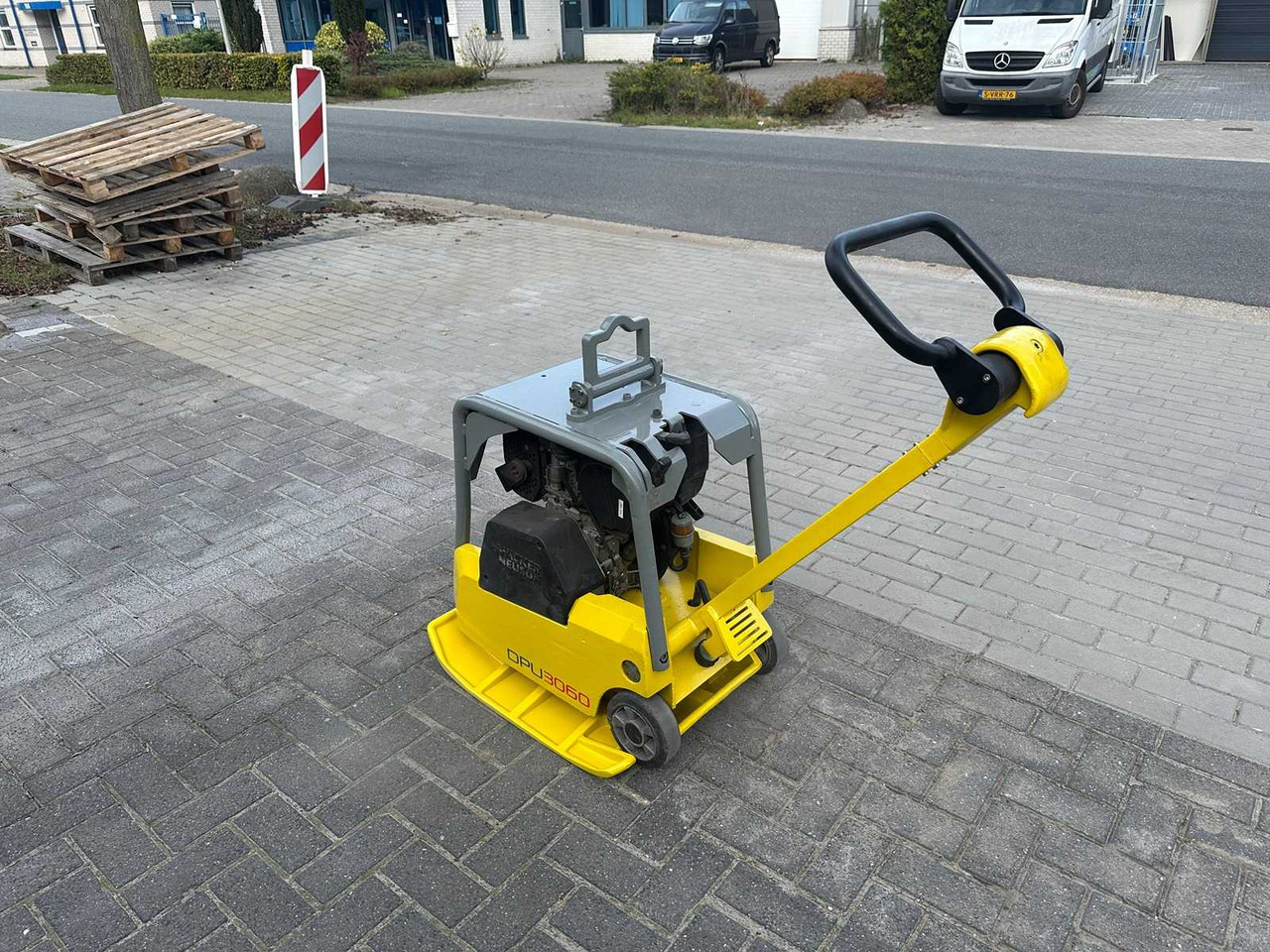 Wacker Neuson DPU3060 - Vibroplate: bilde 1 Wacker Neuson DPU3060 - Vibroplate: bilde 1