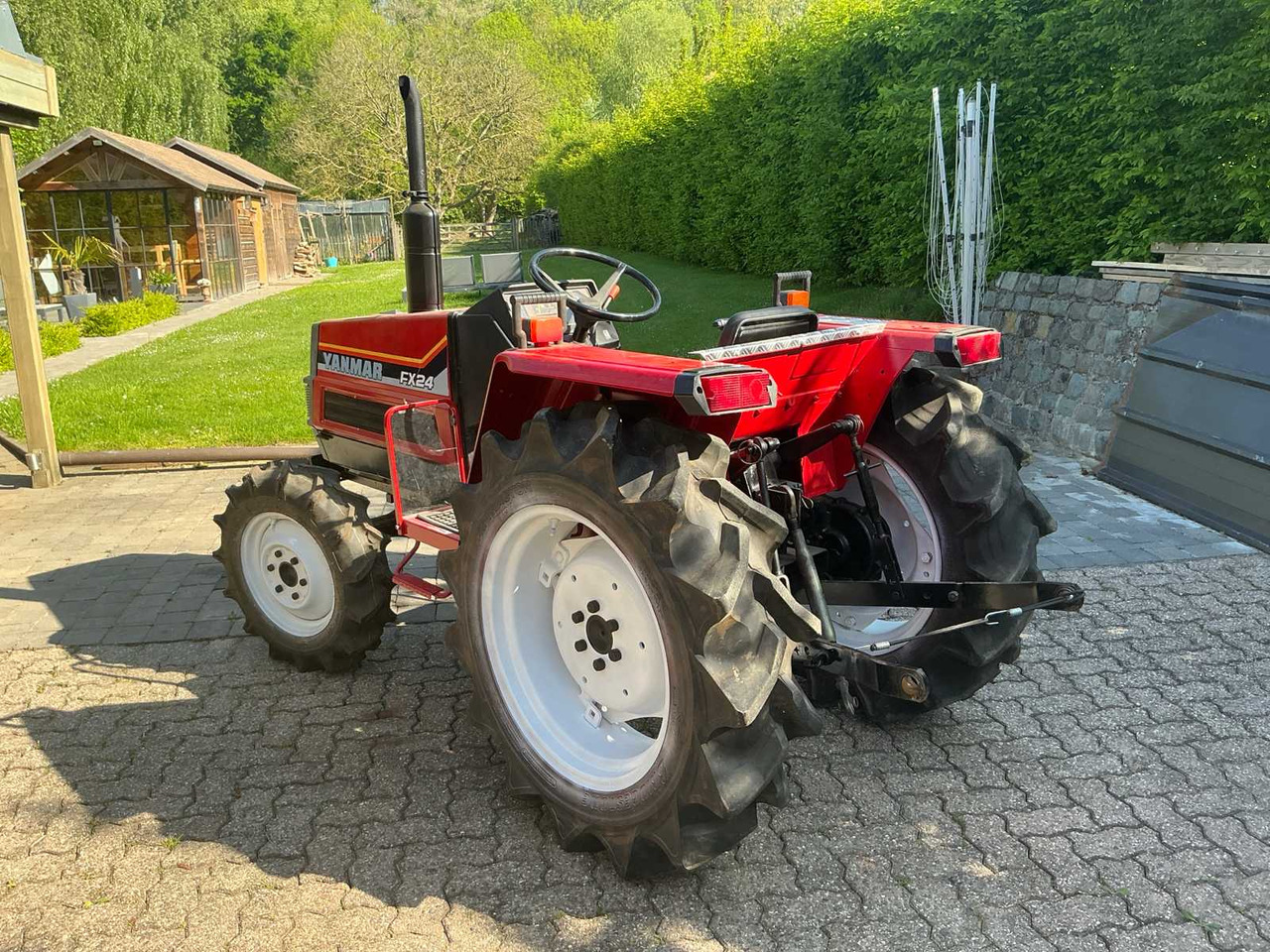 Yanmar FX24 - Minitraktor: bilde 3 Yanmar FX24 - Minitraktor: bilde 3