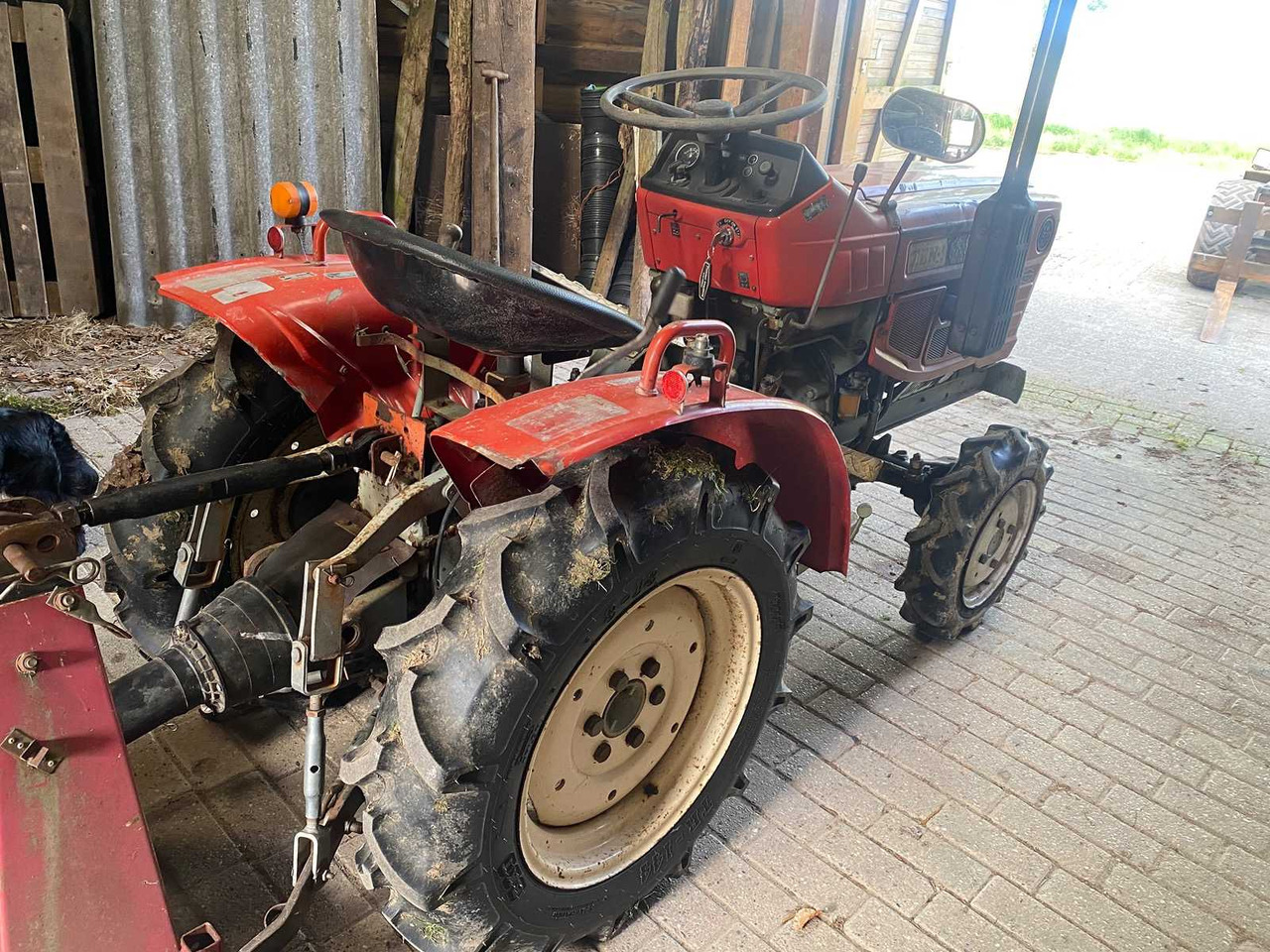 Yanmar zen-noh ym 1510D - Minitraktor: bilde 5 Yanmar zen-noh ym 1510D - Minitraktor: bilde 5