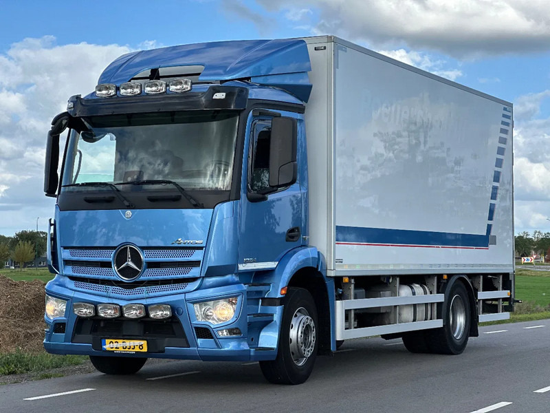 Mercedes-Benz Antos ANTOS 1924L EURO6. 2017. Geisoleerde opbouw 610x244x238 - Lastebil med kjøl: bilde 1 Mercedes-Benz Antos ANTOS 1924L EURO6. 2017. Geisoleerde opbouw 610x244x238 - Lastebil med kjøl: bilde 1
