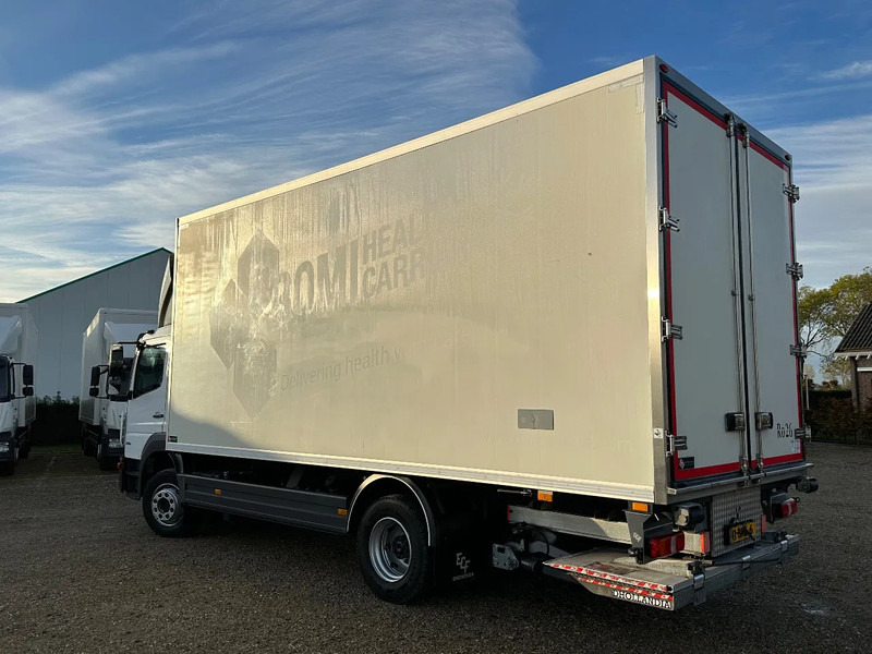 Mercedes-Benz Atego ATEGO1218 GEISOLEERDE OPBOUW 620x247x260! 2000kg Laadklep. - Skapbil: bilde 4 Mercedes-Benz Atego ATEGO1218 GEISOLEERDE OPBOUW 620x247x260! 2000kg Laadklep. - Skapbil: bilde 4