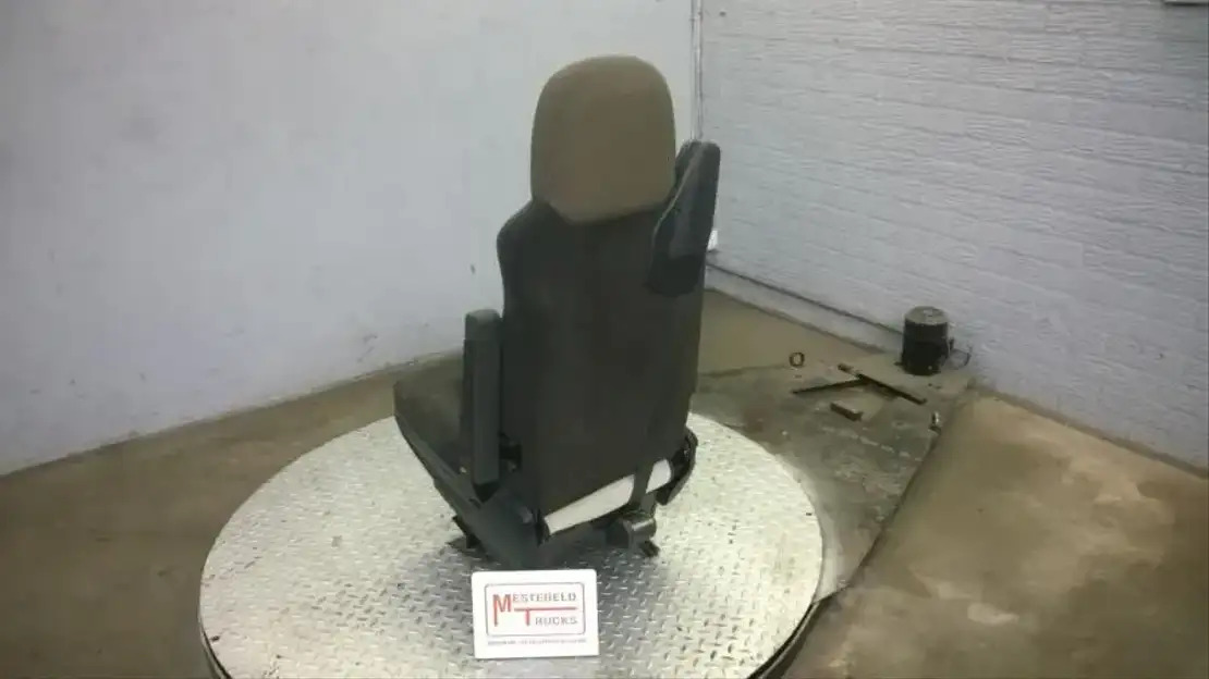 DAF Bijrijdersstoel - Førerhus og interiør for Lastebil: bilde 1 DAF Bijrijdersstoel - Førerhus og interiør for Lastebil: bilde 1