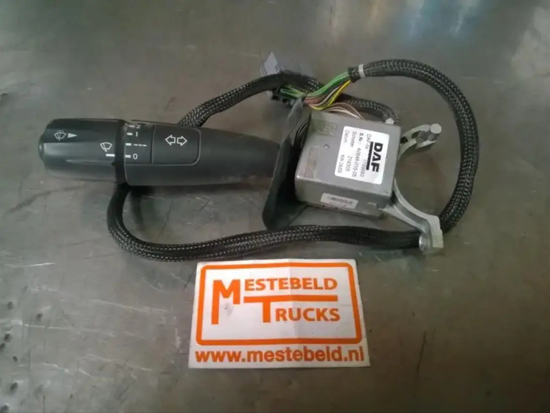 DAF Stuurkolomschakelaar links - Elektrisk system for Lastebil: bilde 1 DAF Stuurkolomschakelaar links - Elektrisk system for Lastebil: bilde 1