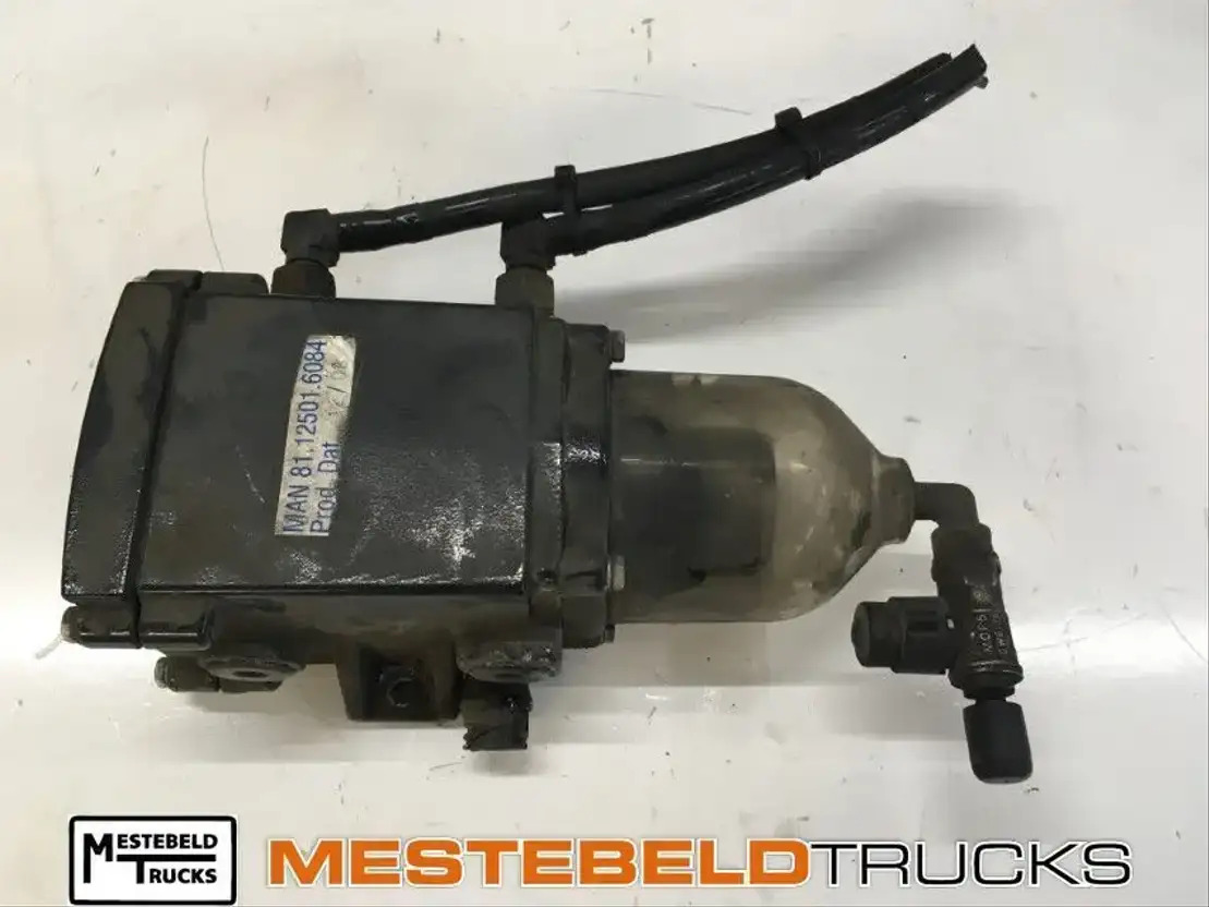 MAN Brandstoffilter verwarmd - Drivstofffilter for Lastebil: bilde 1 MAN Brandstoffilter verwarmd - Drivstofffilter for Lastebil: bilde 1