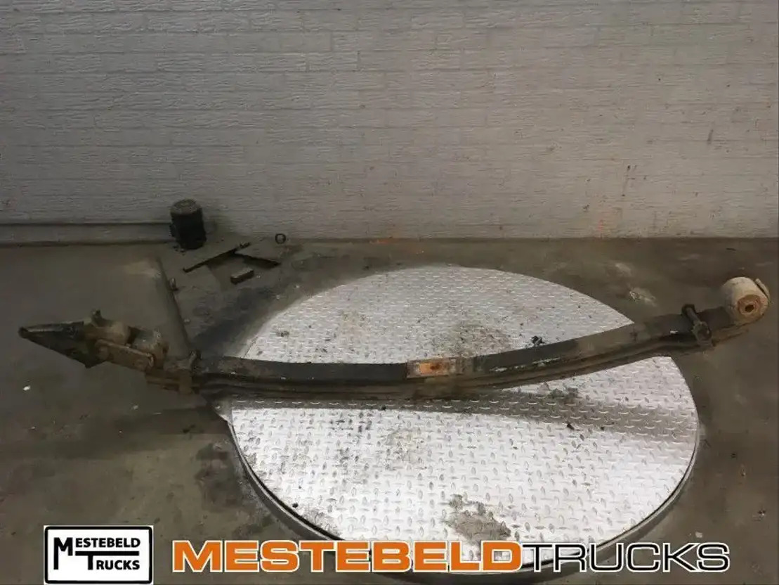 MAN Veerpakket 3-Blads van vooras - Ramme/ Chassis for Lastebil: bilde 1 MAN Veerpakket 3-Blads van vooras - Ramme/ Chassis for Lastebil: bilde 1