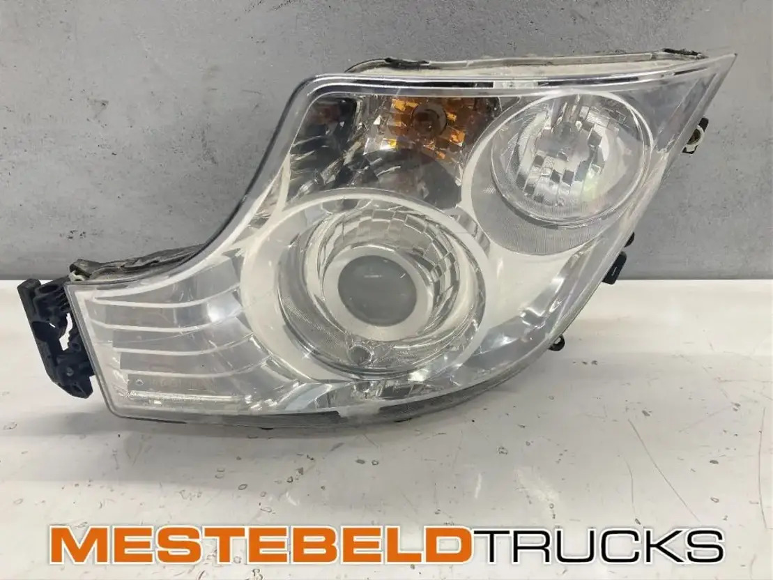 Mercedes-Benz Koplamp links - Elektrisk system for Lastebil: bilde 1 Mercedes-Benz Koplamp links - Elektrisk system for Lastebil: bilde 1