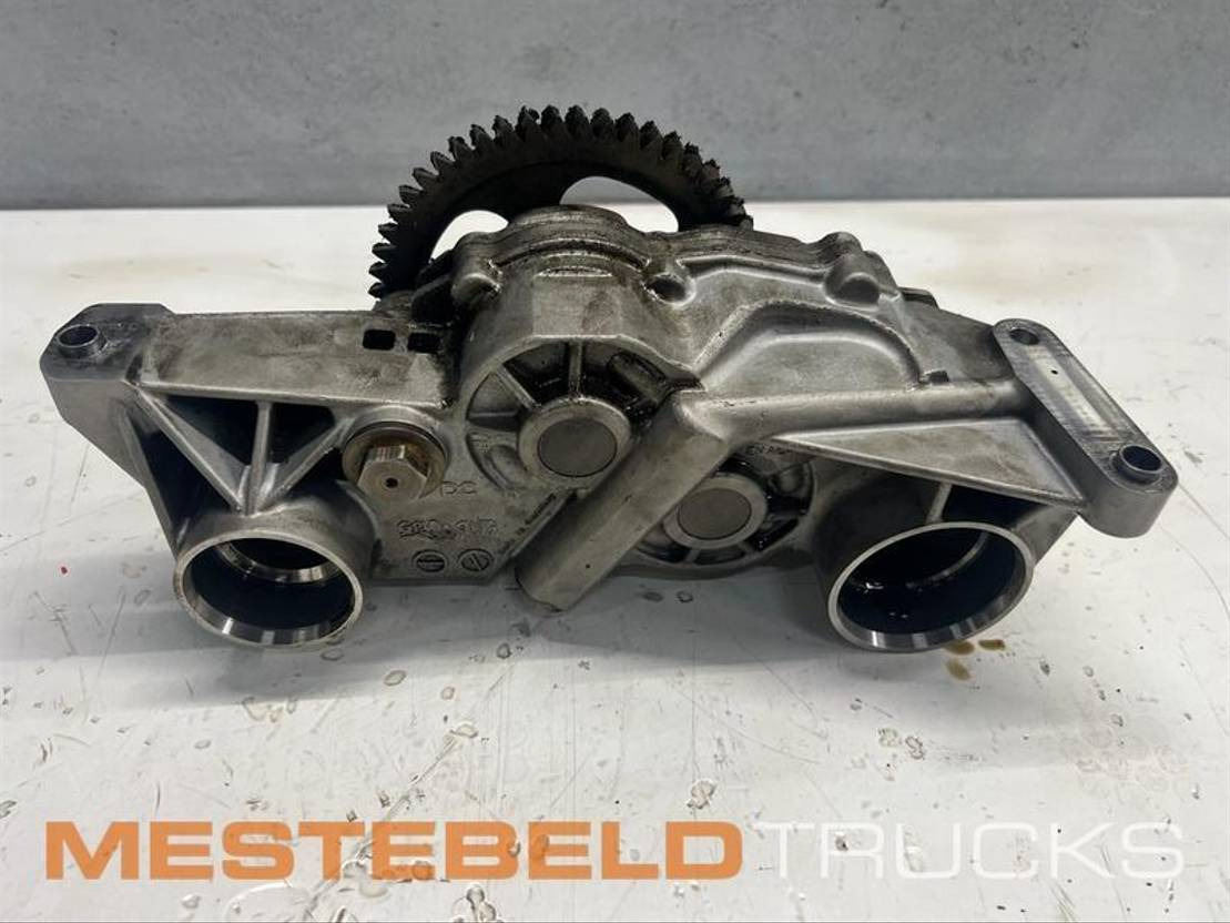 Mercedes-Benz Oliepomp MP4 - Motor og deler for Lastebil: bilde 1 Mercedes-Benz Oliepomp MP4 - Motor og deler for Lastebil: bilde 1