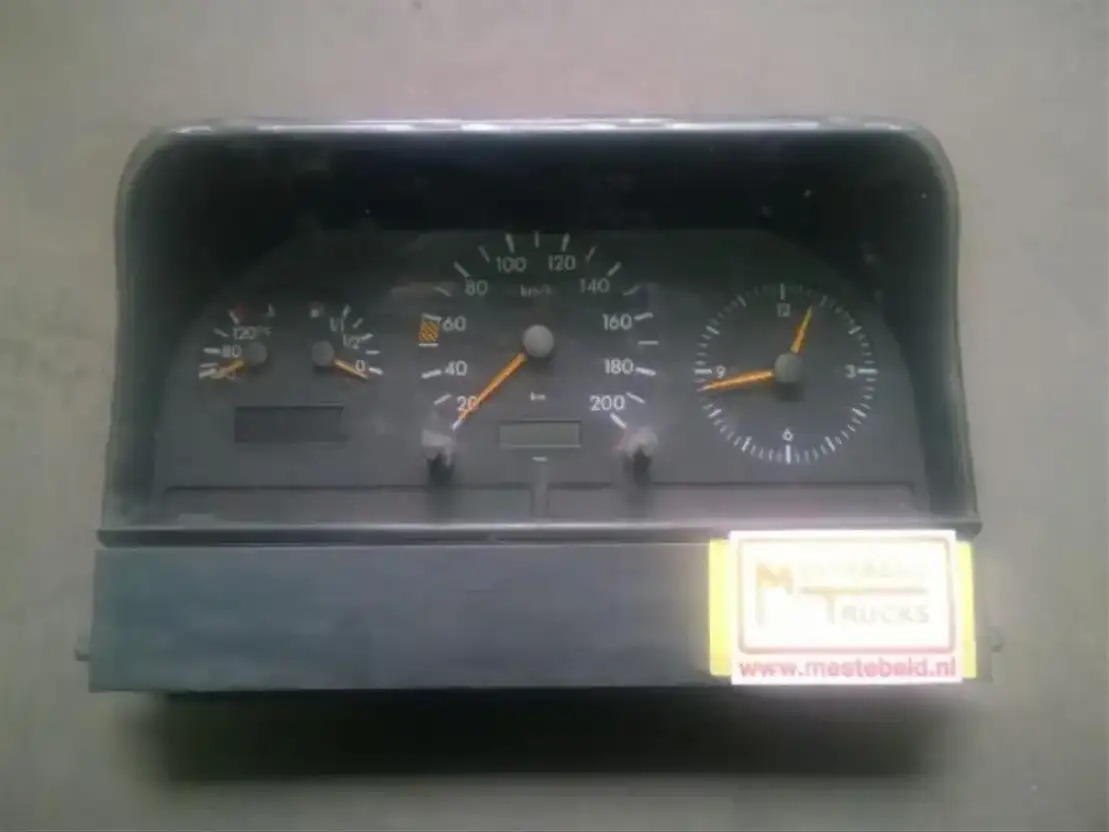 Mercedes-Benz Sprinter 312 Instrumentenpaneel Sprinter 312 - Elektrisk system for Lastebil: bilde 1 Mercedes-Benz Sprinter 312 Instrumentenpaneel Sprinter 312 - Elektrisk system for Lastebil: bilde 1