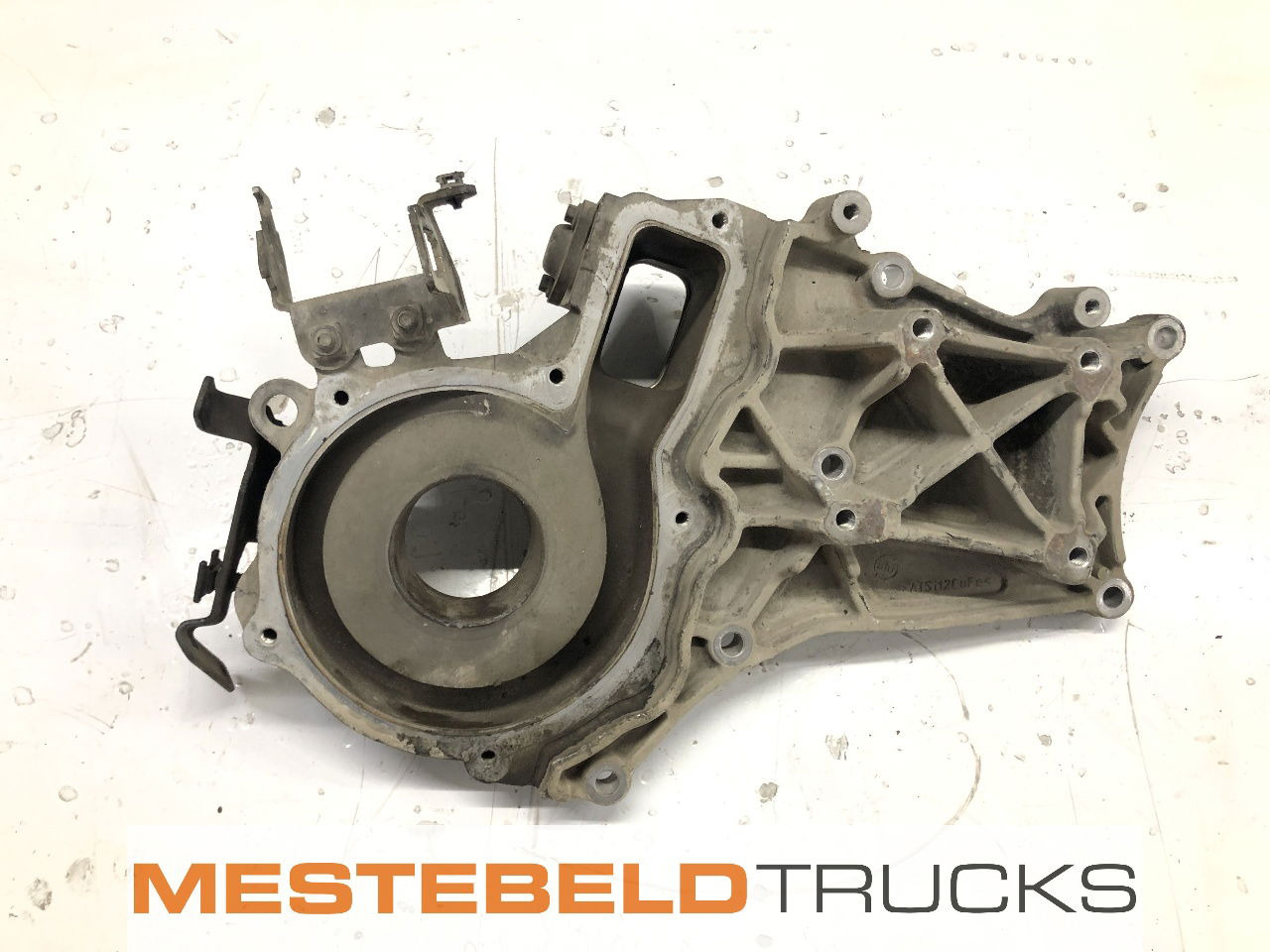 Renault Koelvloeistofpomphuis - Kjølesystem for Lastebil: bilde 1 Renault Koelvloeistofpomphuis - Kjølesystem for Lastebil: bilde 1