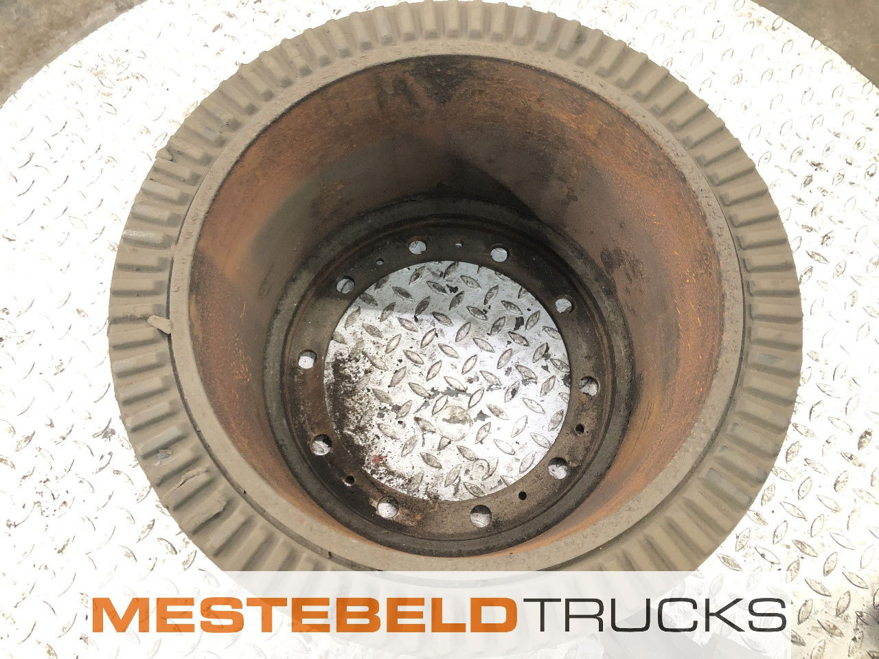 Scania Remtrommel met voering - Bremsedeler for Lastebil: bilde 2 Scania Remtrommel met voering - Bremsedeler for Lastebil: bilde 2