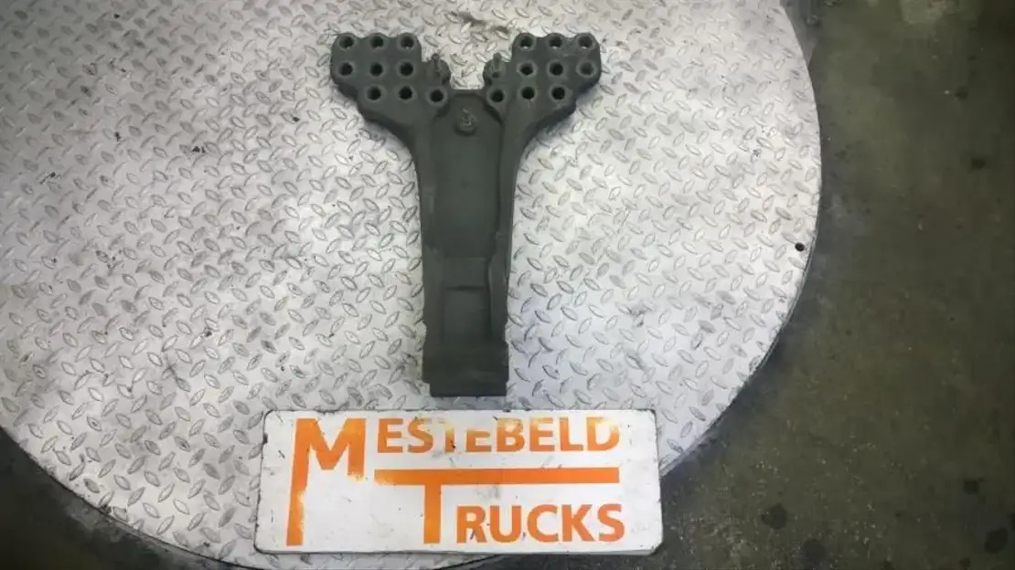 Scania Veersteun - Ramme/ Chassis for Lastebil: bilde 1 Scania Veersteun - Ramme/ Chassis for Lastebil: bilde 1