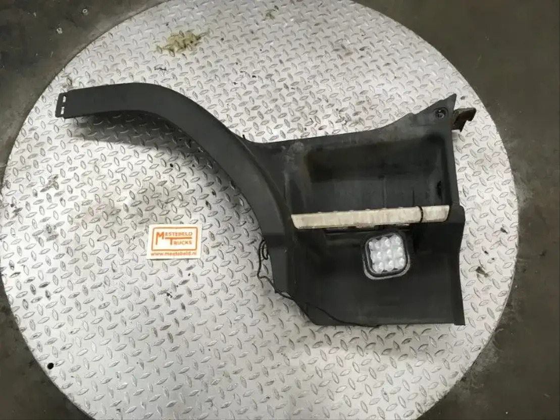 Volvo Instapbak rechts - Førerhus og interiør for Lastebil: bilde 1 Volvo Instapbak rechts - Førerhus og interiør for Lastebil: bilde 1