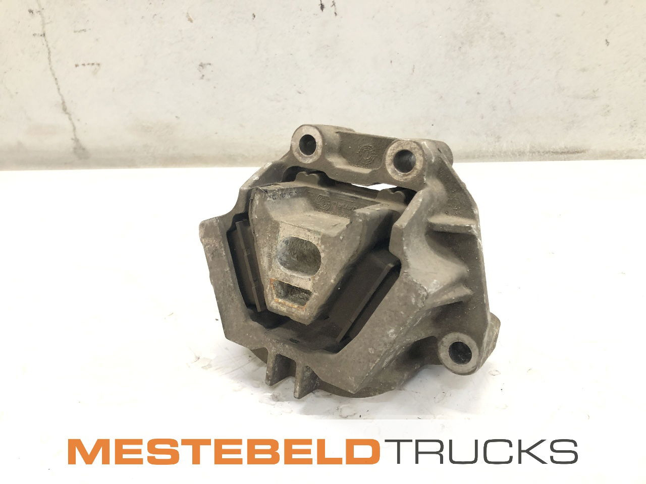 Volvo Motorsteun FL - Ramme/ Chassis for Lastebil: bilde 1 Volvo Motorsteun FL - Ramme/ Chassis for Lastebil: bilde 1