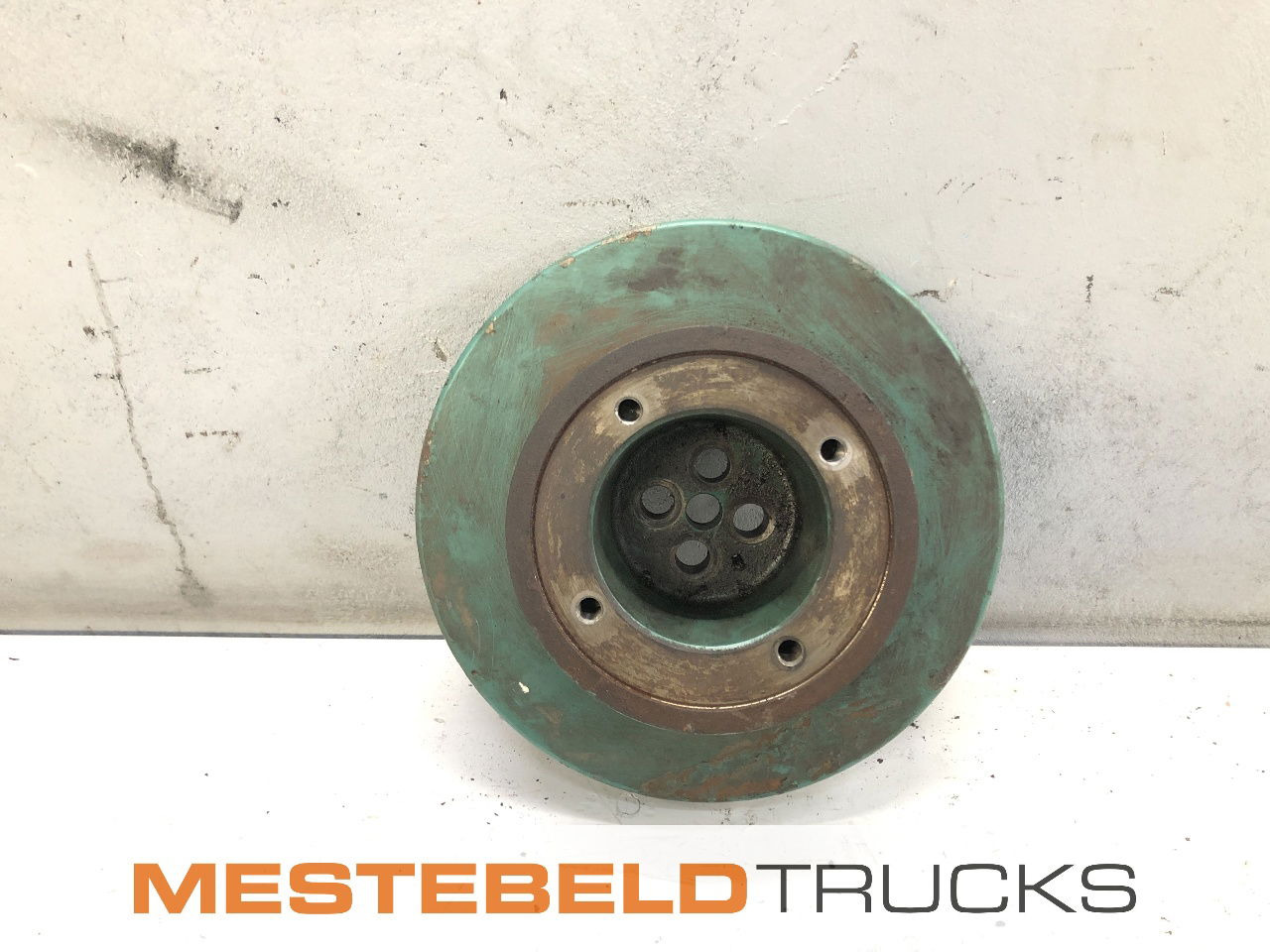 Volvo Trillingsdemper/poelie D7E EAE3 - Motor for Lastebil: bilde 1 Volvo Trillingsdemper/poelie D7E EAE3 - Motor for Lastebil: bilde 1