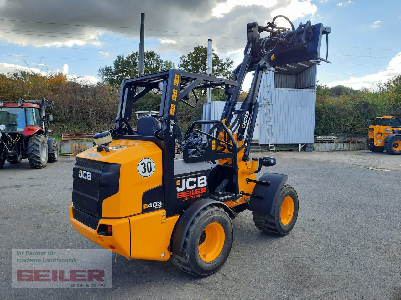 JCB 403 Agri PLUS - Minilaster: bilde 2 JCB 403 Agri PLUS - Minilaster: bilde 2