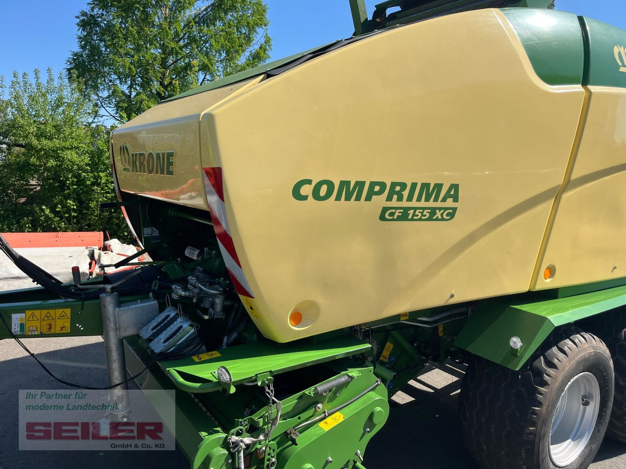 Krone Comprima CF 155 XC - Rundballepresse: bilde 2 Krone Comprima CF 155 XC - Rundballepresse: bilde 2