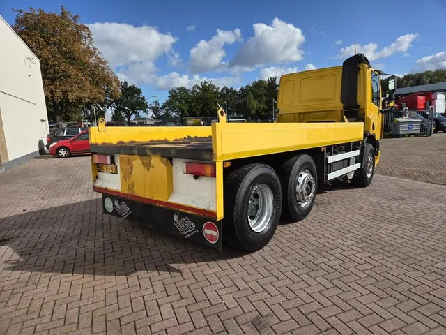 DAF CF 75.250 6x2 Euro 2 Automatic NL-Truck Original KM'S - Chassis lastebil: bilde 4 DAF CF 75.250 6x2 Euro 2 Automatic NL-Truck Original KM'S - Chassis lastebil: bilde 4