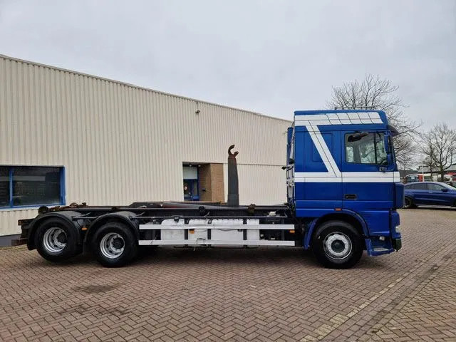 DAF XF 95.430 Euro 4 6x2 Manual-Gear - Chassis lastebil: bilde 2 DAF XF 95.430 Euro 4 6x2 Manual-Gear - Chassis lastebil: bilde 2