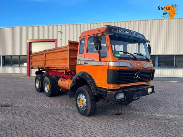Mercedes-Benz AK 2635 6x4 V8 - Tippbil: bilde 1 Mercedes-Benz AK 2635 6x4 V8 - Tippbil: bilde 1