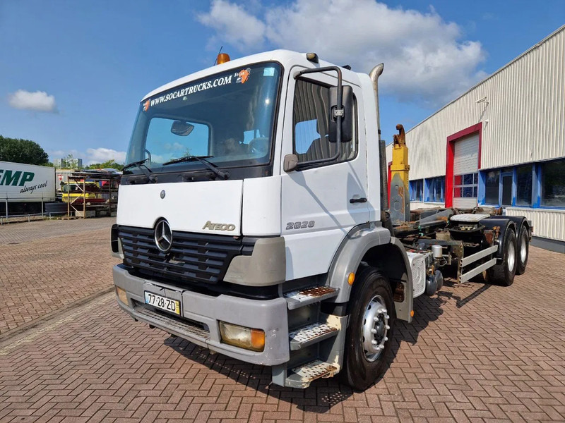 Mercedes-Benz Atego 2628 6x4 Euro 3 Manual Gear full steel suspension - Krokbil: bilde 2 Mercedes-Benz Atego 2628 6x4 Euro 3 Manual Gear full steel suspension - Krokbil: bilde 2