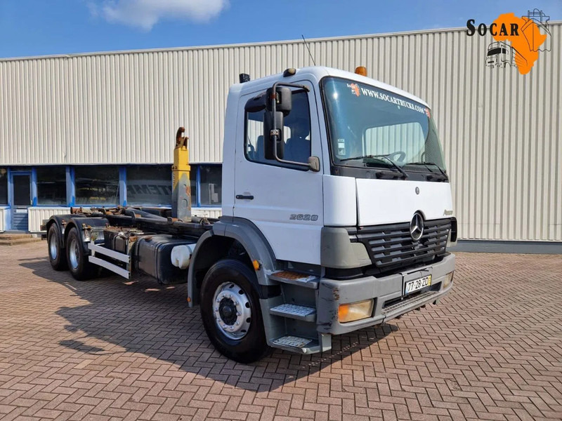 Mercedes-Benz Atego 2628 6x4 Euro 3 Manual Gear full steel suspension - Krokbil: bilde 1 Mercedes-Benz Atego 2628 6x4 Euro 3 Manual Gear full steel suspension - Krokbil: bilde 1