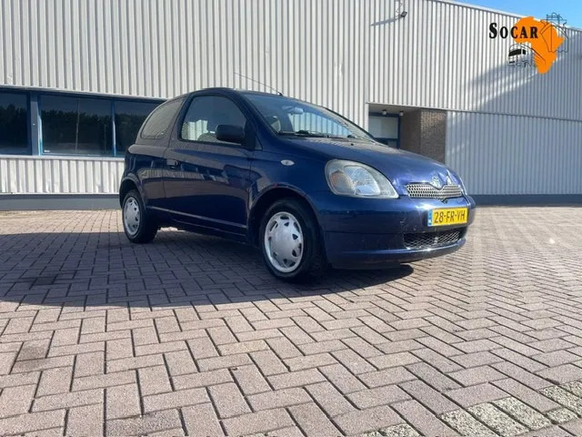 Toyota Yaris 1.3 3DRS - Hatchback: bilde 1 Toyota Yaris 1.3 3DRS - Hatchback: bilde 1